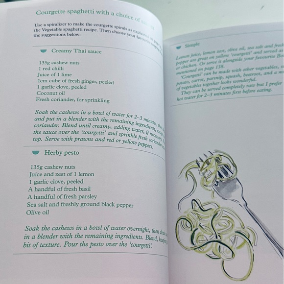 NEW Amelia Freer Eat Nourish Glow Paperback Cookbook Recipe Book - Picture 8 of 12